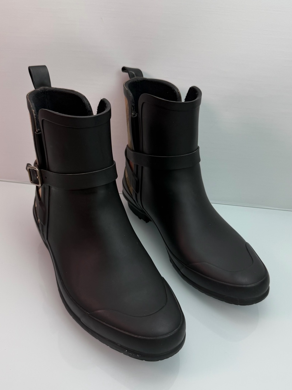BURBERRY Check Short Rubber Riddlestone Rain Boot EUR 38 US 7-7.5